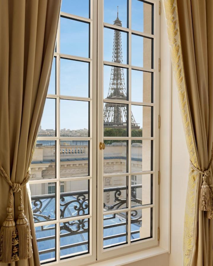 Shangri-la Hotel Paris