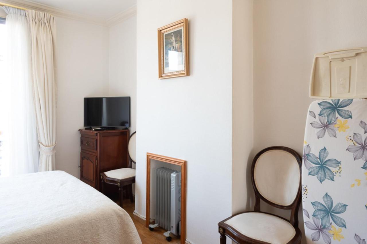 Elegant Apt For 2 Near The Montparnasse Tower Paris
