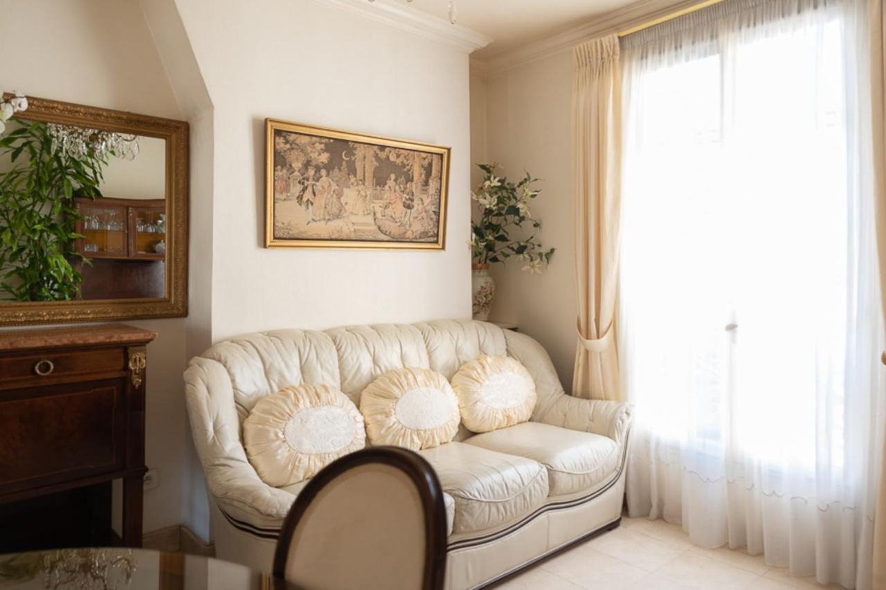 Appartement Elegant Apt For 2 Near The Montparnasse Tower Paris