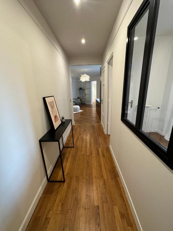 Avenue Foch Arc De Triomphe Champs Elysee Chalgrin Apartment