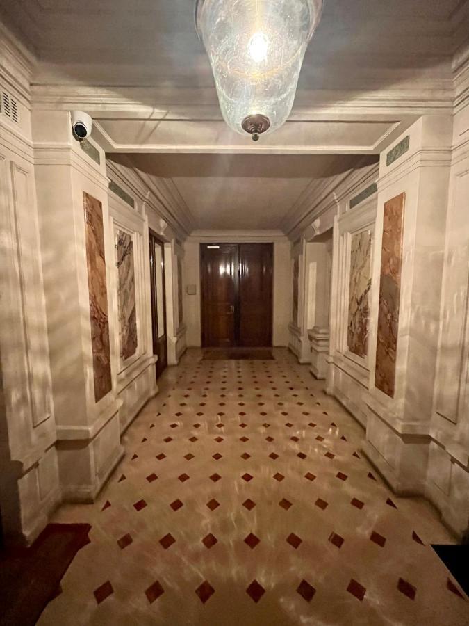Apartment Dream Dwell Paris-cozy Historic Near Exelmans In 16th District Paris