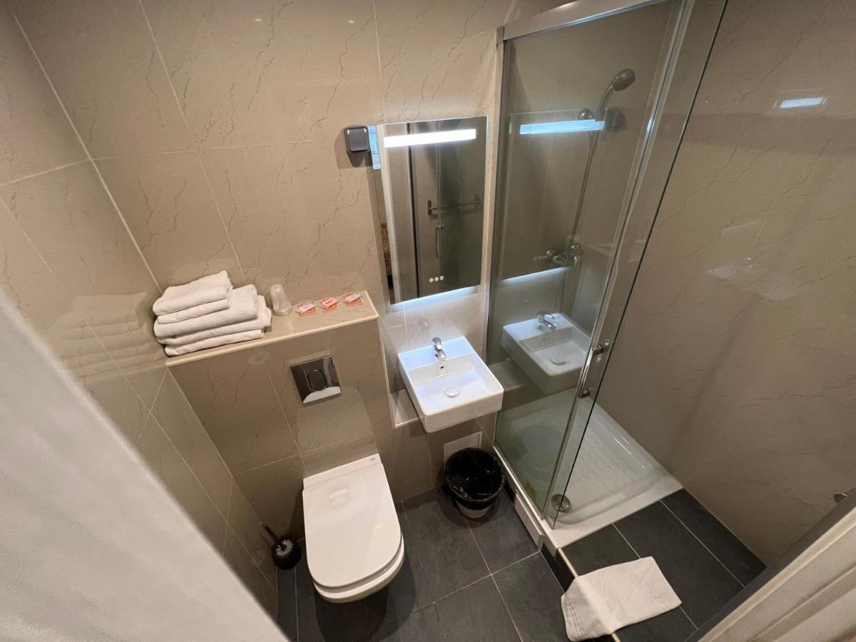 Hotel Hipotel Printania Maraichers Paris