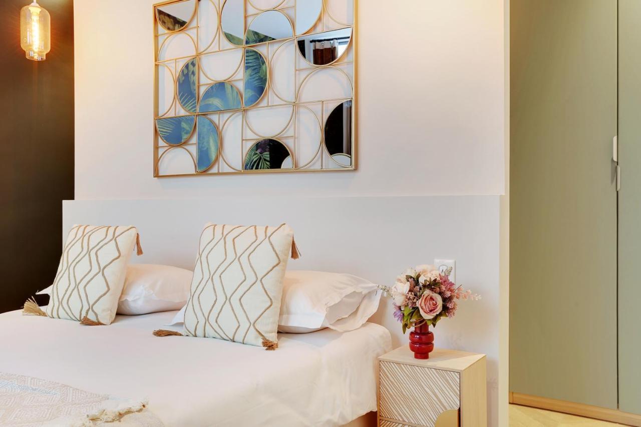 Spacious - 4br-10p - Place De La Republique Apartamento *