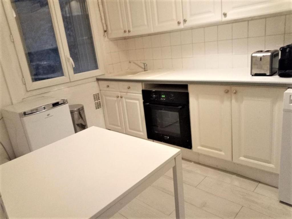 Entier A Rue Lafayette. Apartment Paris