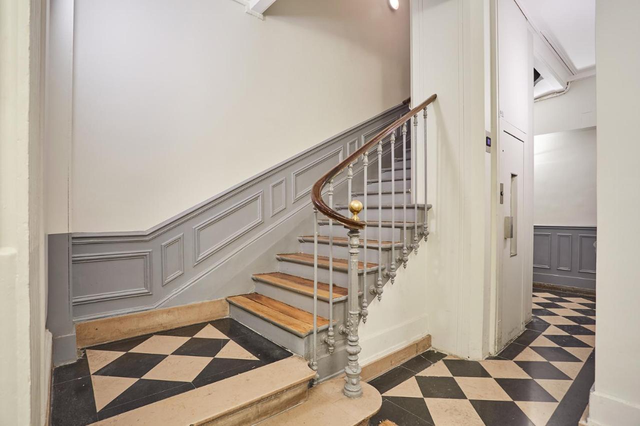 Apartment Center Of Le Marais By Prestige