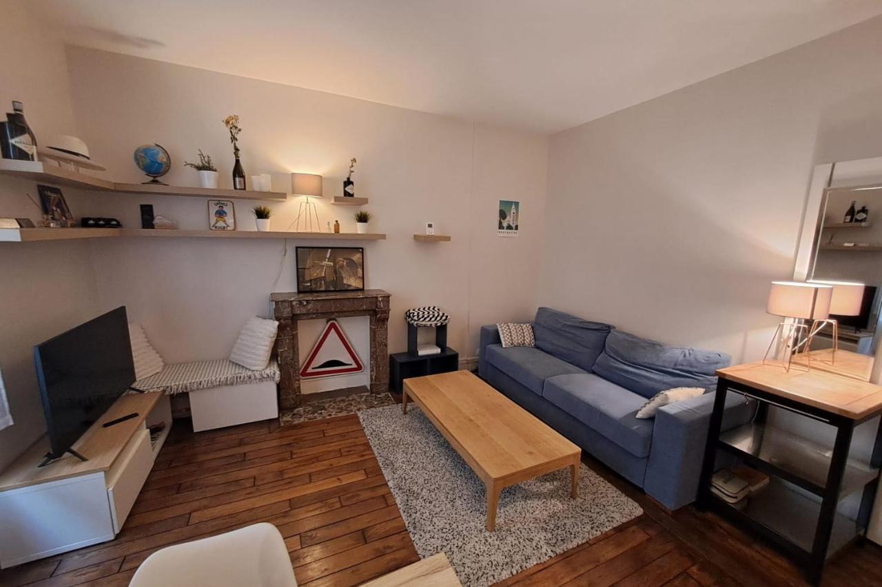 Modern 1 Bedroom Close Sacre Coeur Paris