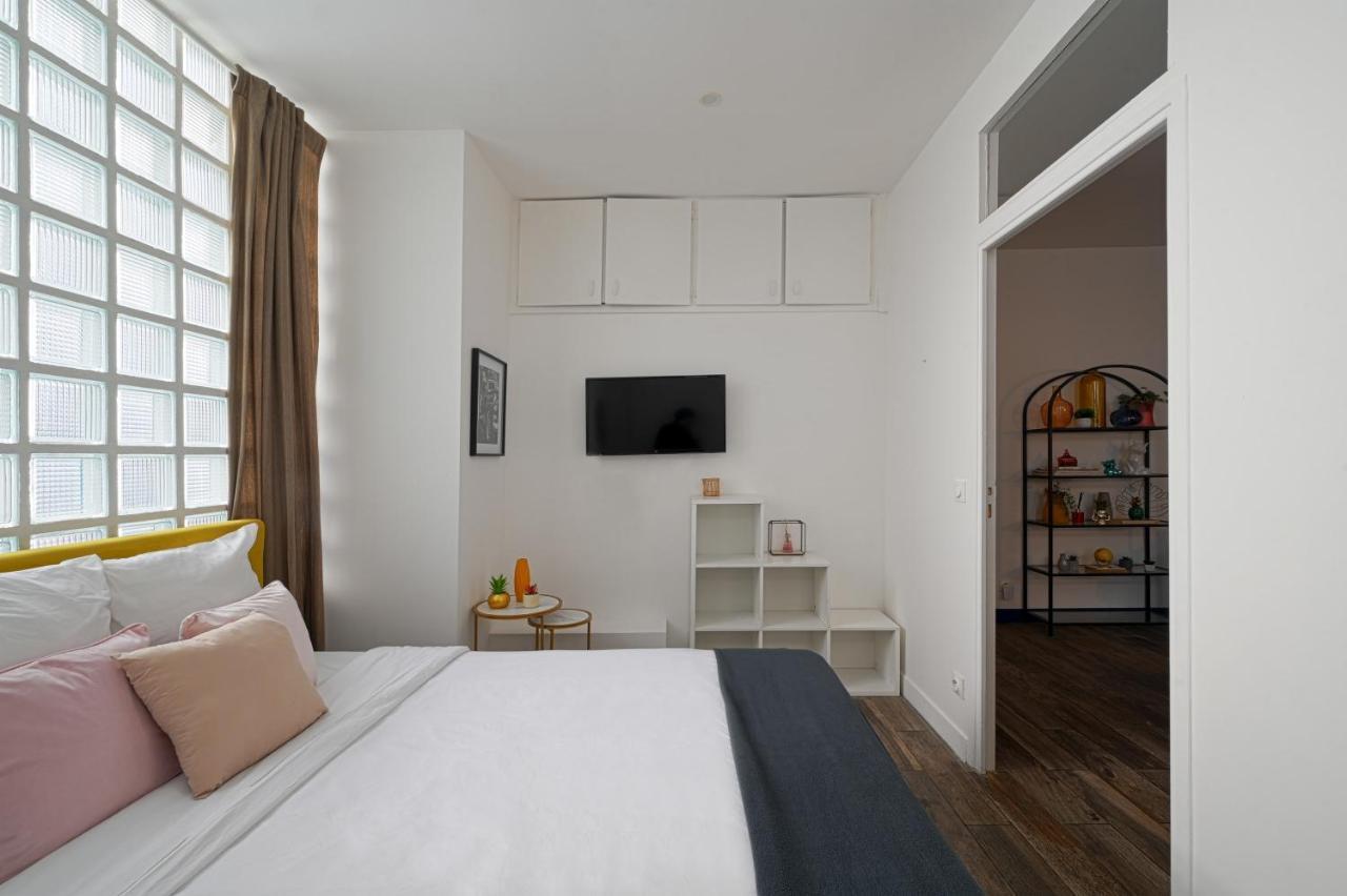Atypical & Spacious Close To Beautiful Park Morceau Appartement Paris
