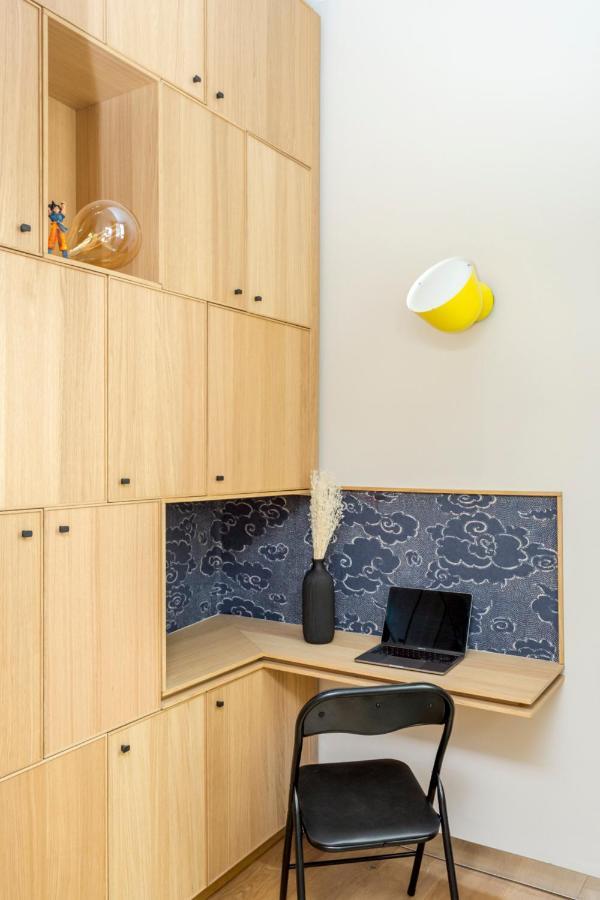 Apartment Design Et Confort Near Champs Elysees Paris