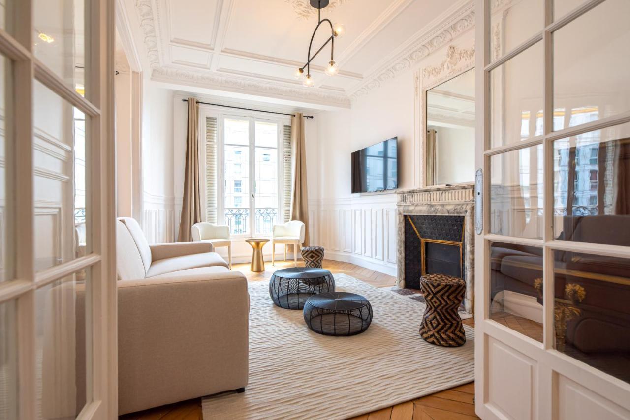 Mbm - Eiffel Tower View Appart hôtel Paris
