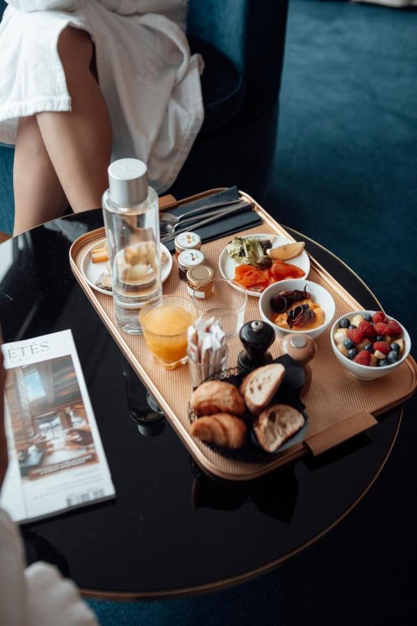 Parister Piscine & 5* Paris