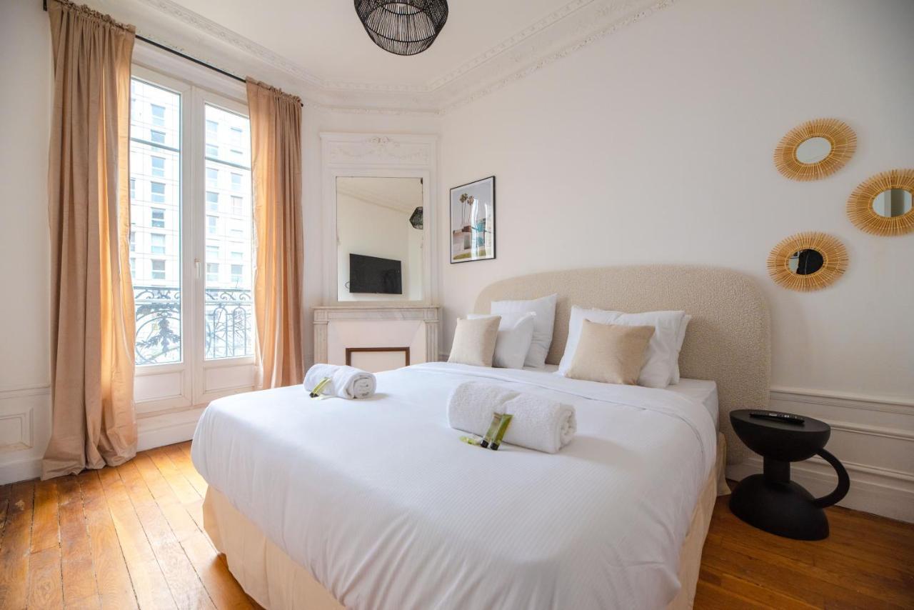 Aparthotel Mbm - Eiffel Tower View