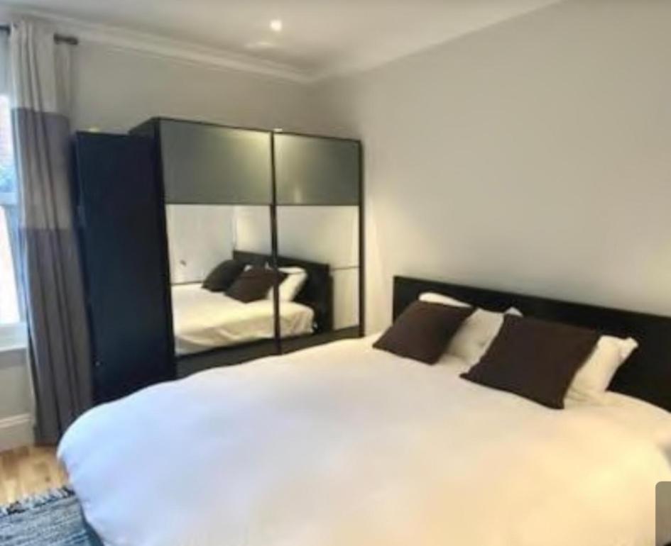 Arc De Triomphe-carnot Luxury&design Appartement