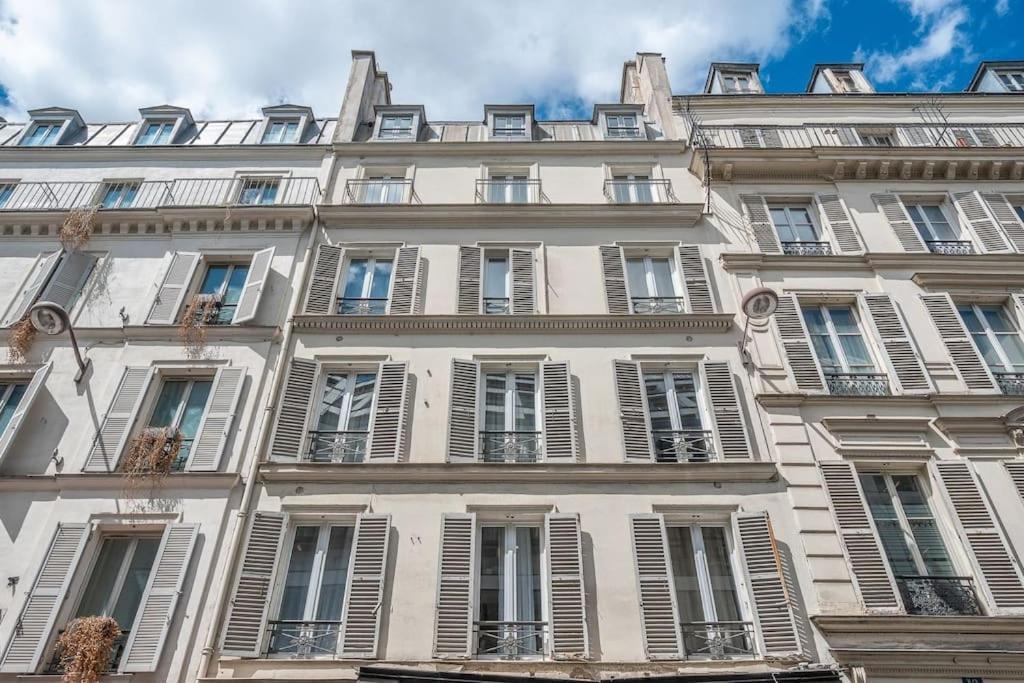 0#studio 2pers#champs Elysees#arc De Triomphe * Paris