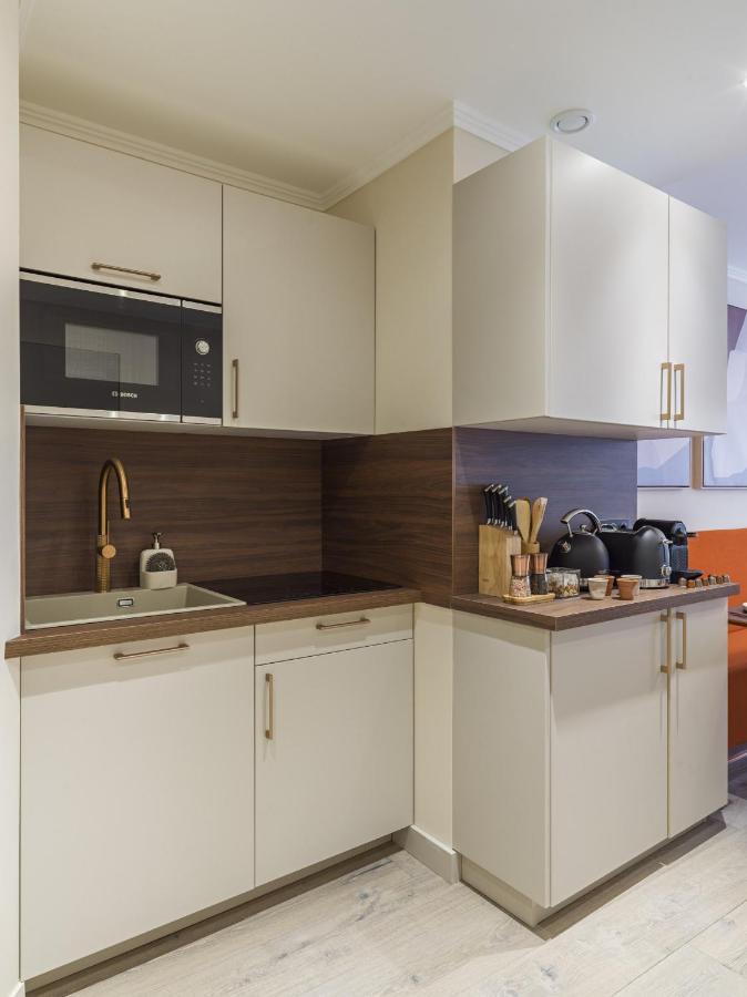 Apartment The Rosemary Eiffel Tower Paris