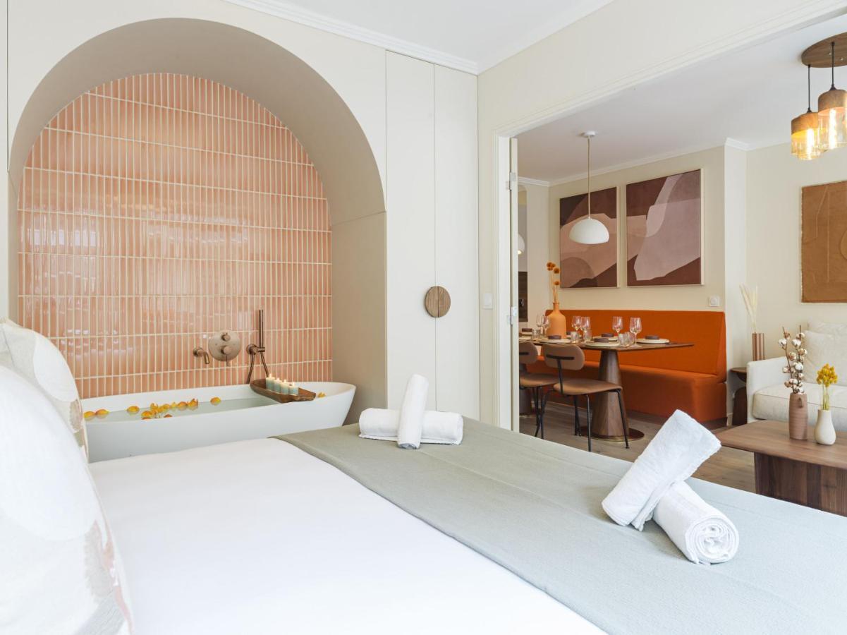 The Rosemary Eiffel Tower Apartment