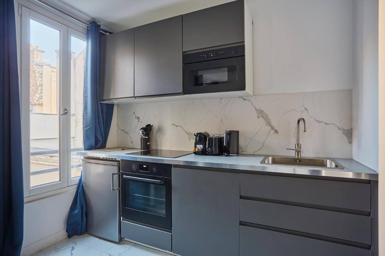 Porte Maillot Arc De Triomphe By Studio Prestige Appartement Paris