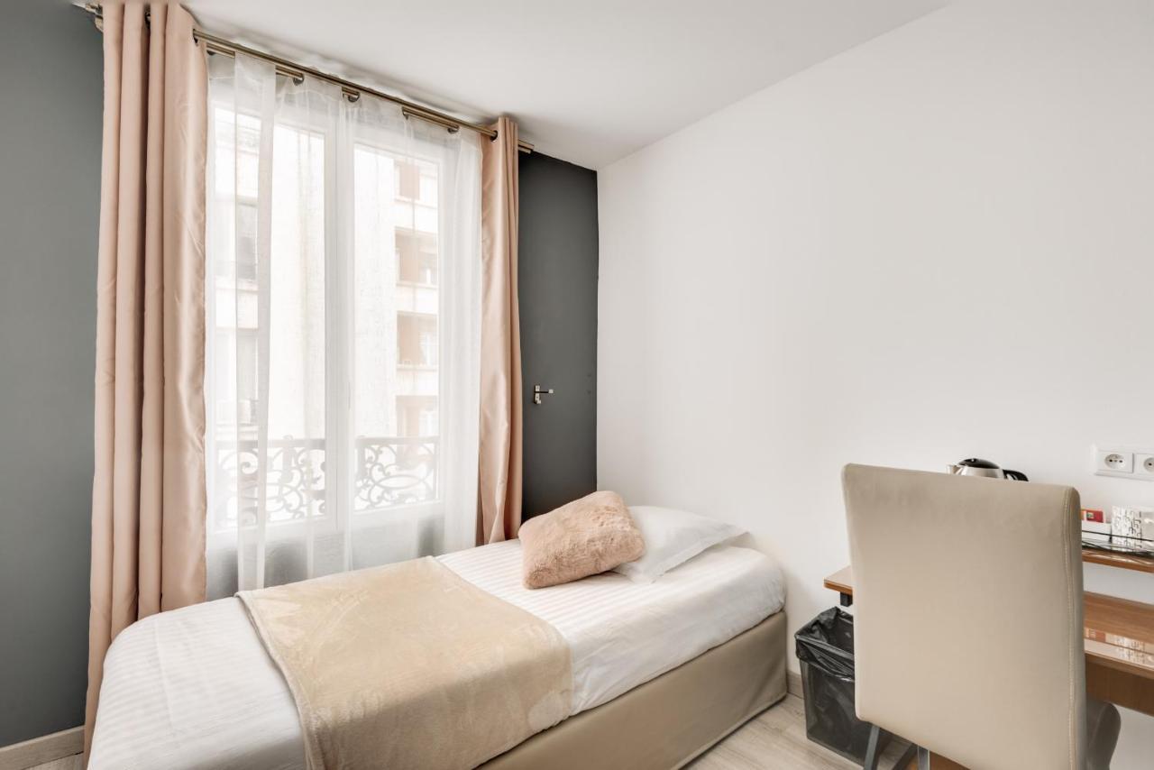 Hotel L'oasis Montparnasse 2*