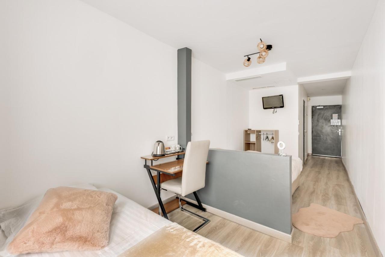 L'oasis Montparnasse 2*