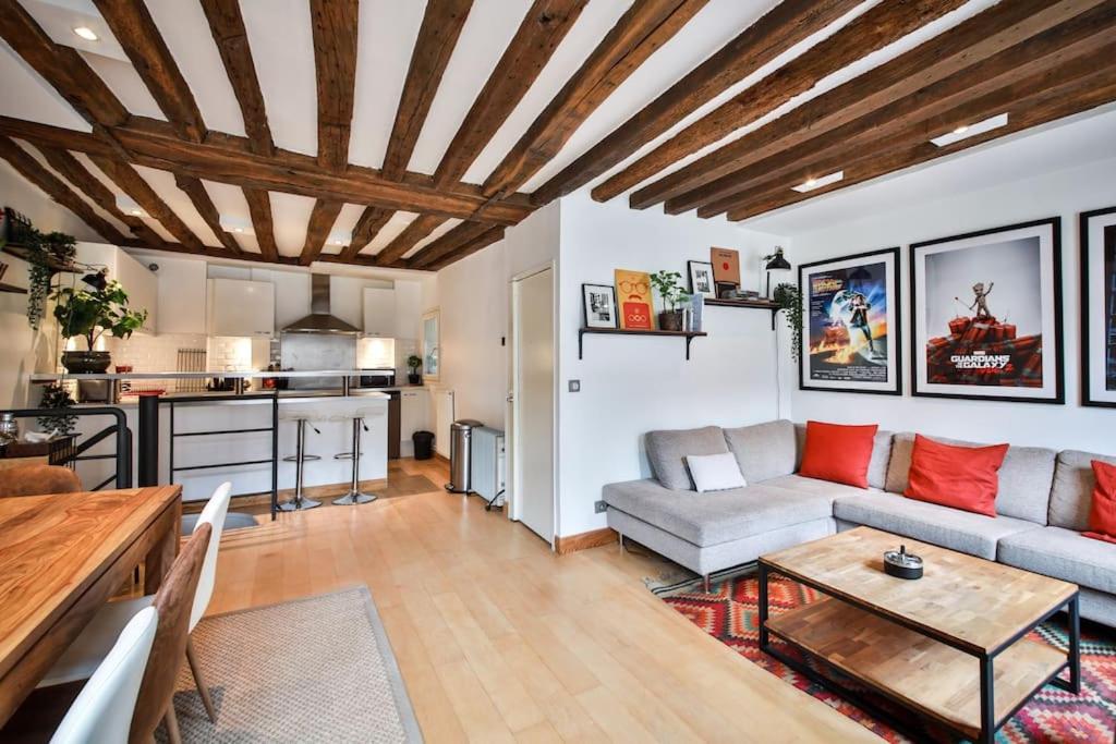Typical Parisian Duplex#4pers#le Marais Paris