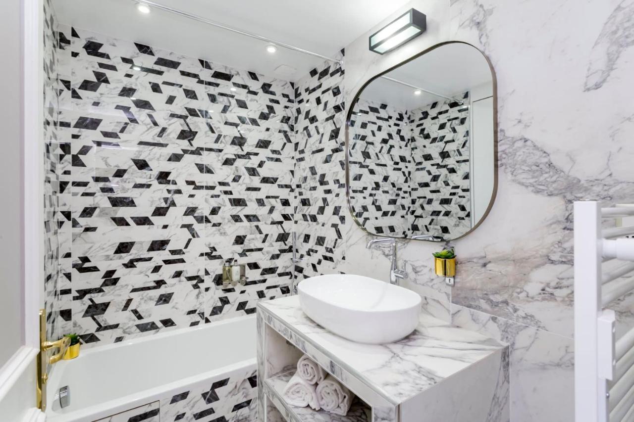 Merveil - Luxury - Marais - Saint Martin I * Paris