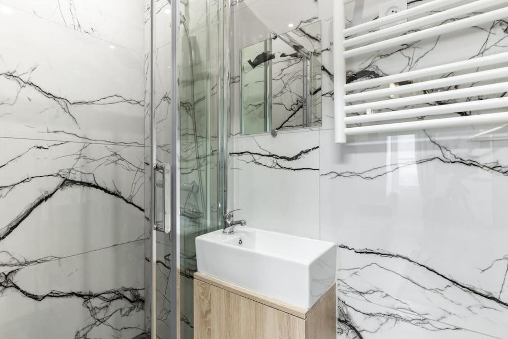 Tretaigne-montmartre Magnifique Cosy Studio Appartement *