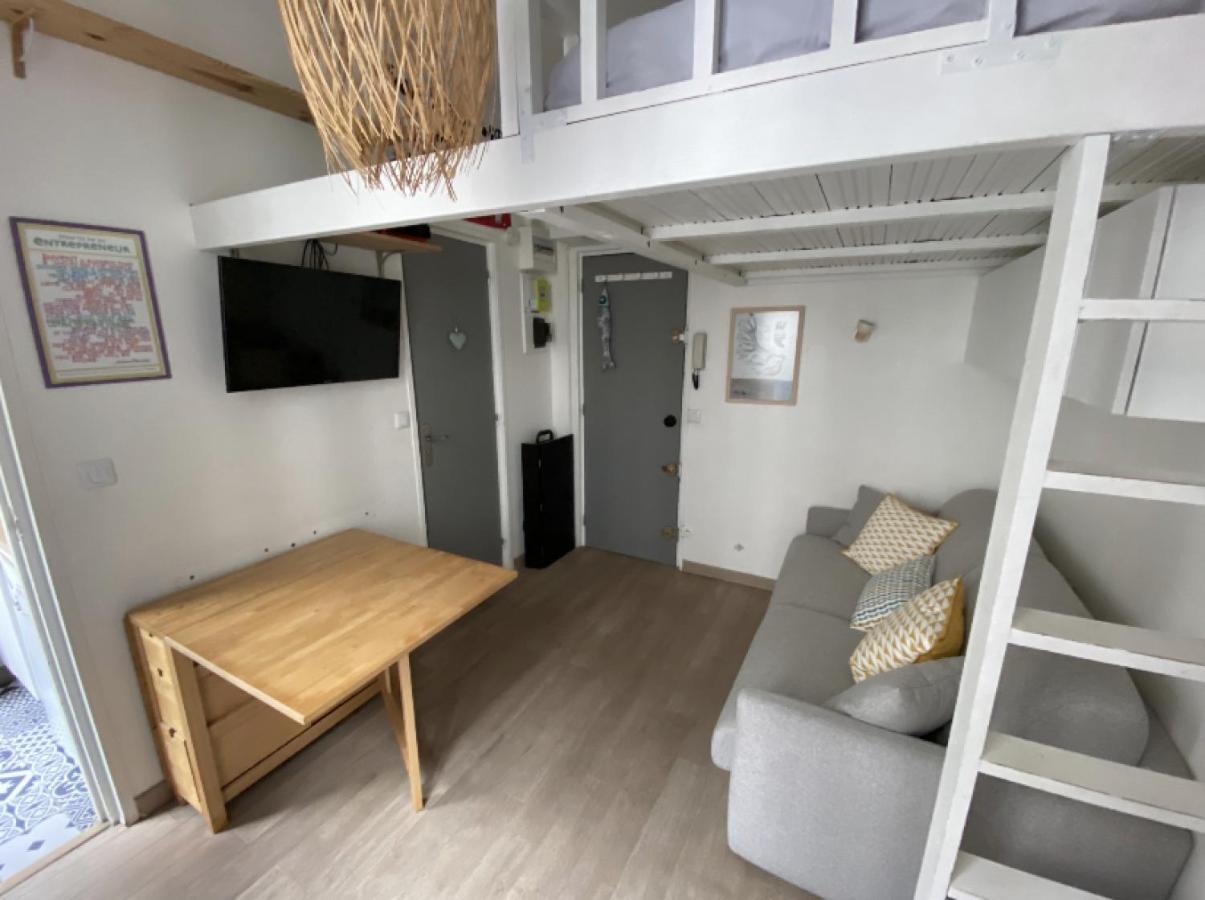 Apartment Situe A Proximite Des Galeries Lafayette Et De L'opera Garnier