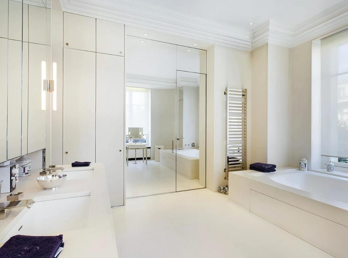 High Standing With Sauna And Jacuzzi Eiffel Tower Apartment Paris