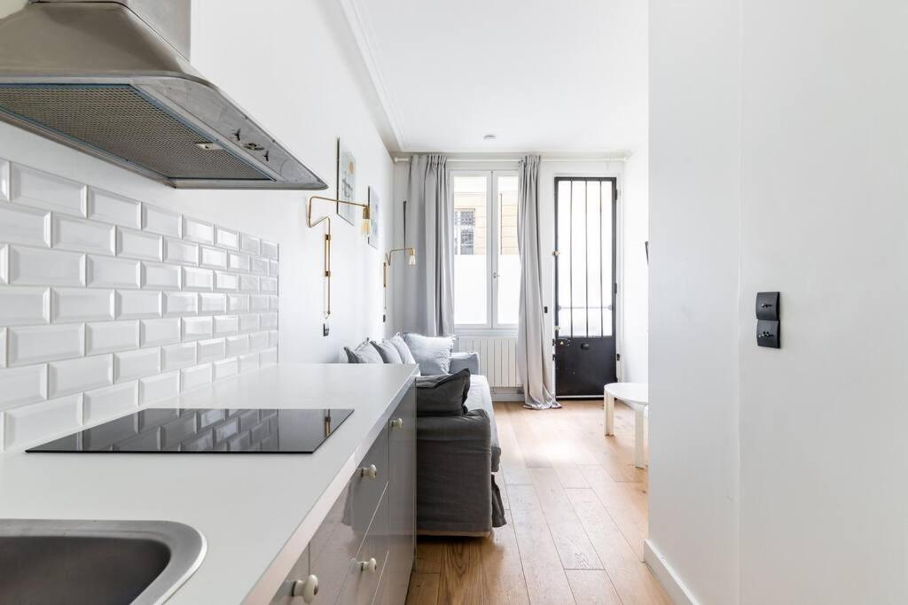 Gaite Montparnasse : Magnifique Apartment