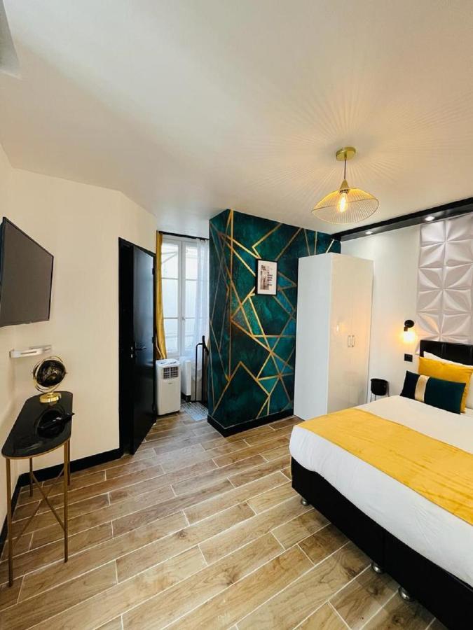 160 - Urban Fashion Week Vuitton Appartement