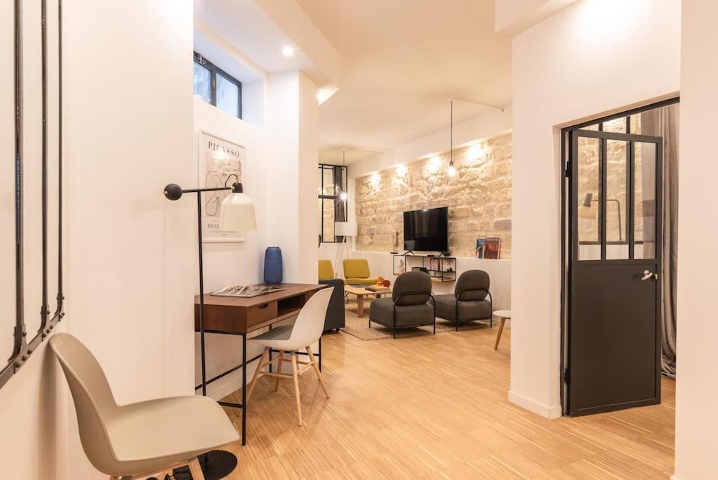 Apartment Design Architect Loft For 10 Guests Near Metro