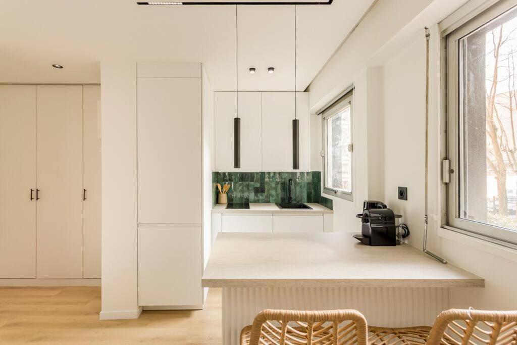 Apartment Luxurious 3 Min Walk From Eiffel Tower *
