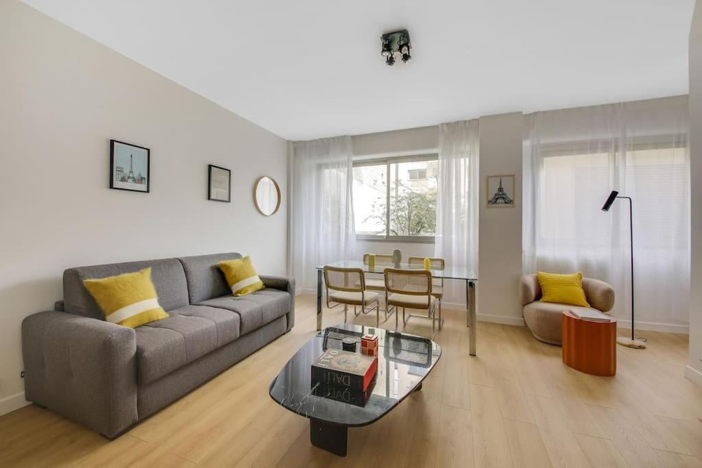Chic, A Deux Pas De Beaugrenelle I Appartement *