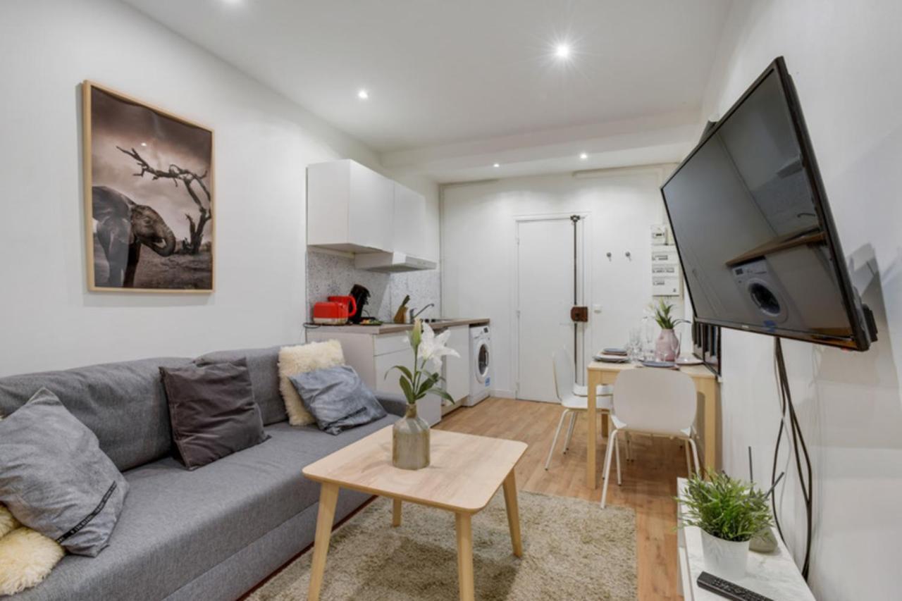 251 Foy - Superb In Apartment *