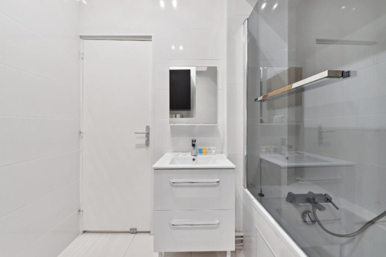 269 Pereire - Superb In Paris