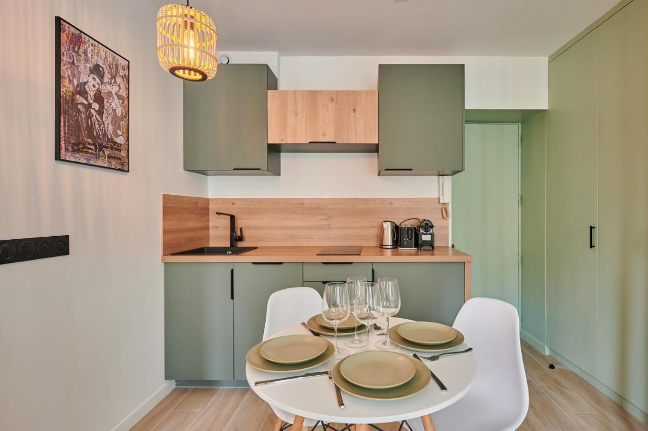 Center Of By Prestige Paris