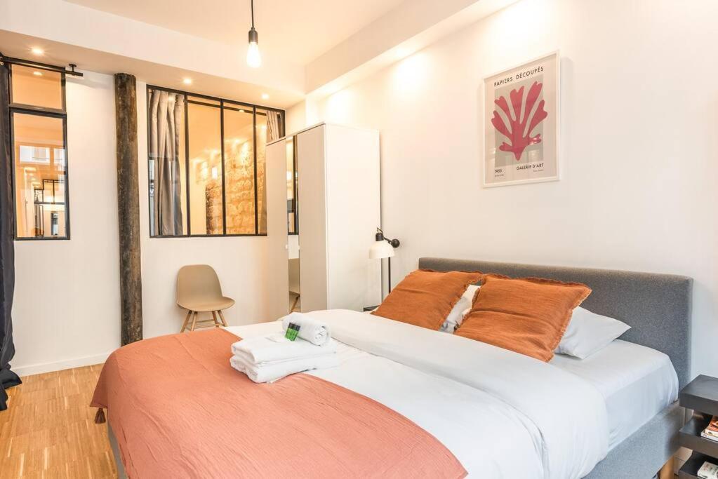 Design Architect Loft For 10 Guests Near Metro Paris