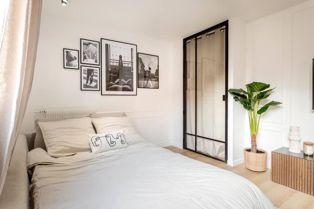 Luxurious 3 Min Walk From Eiffel Tower
