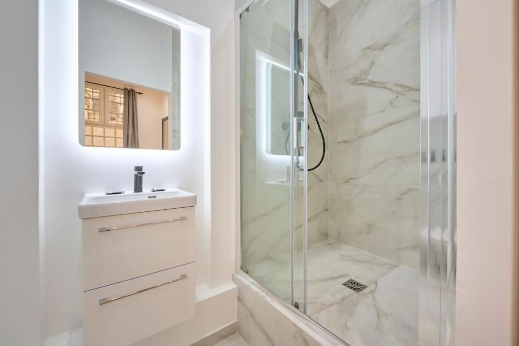 Apartamento Marais - Modern