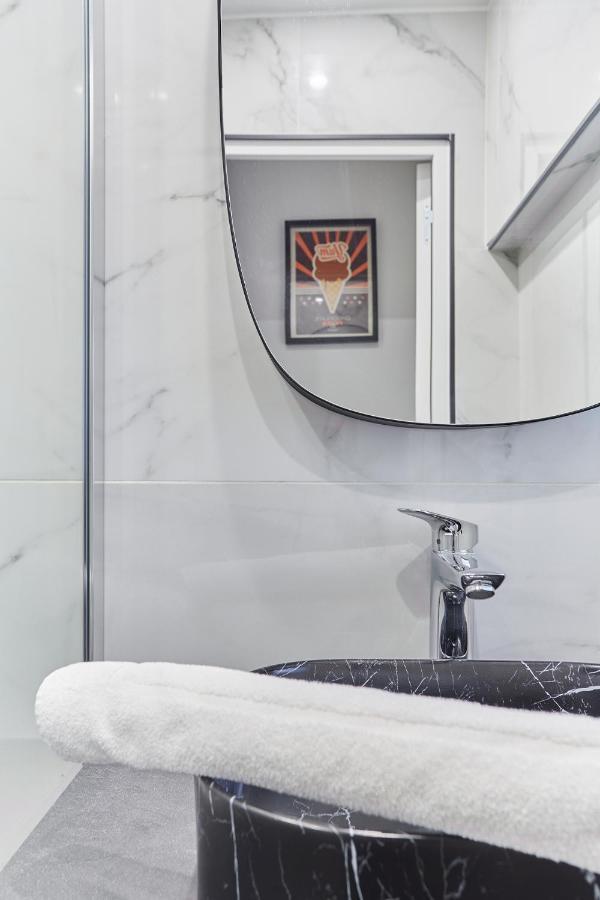 Appartement Loft Pere Lachaise By Prestige Paris