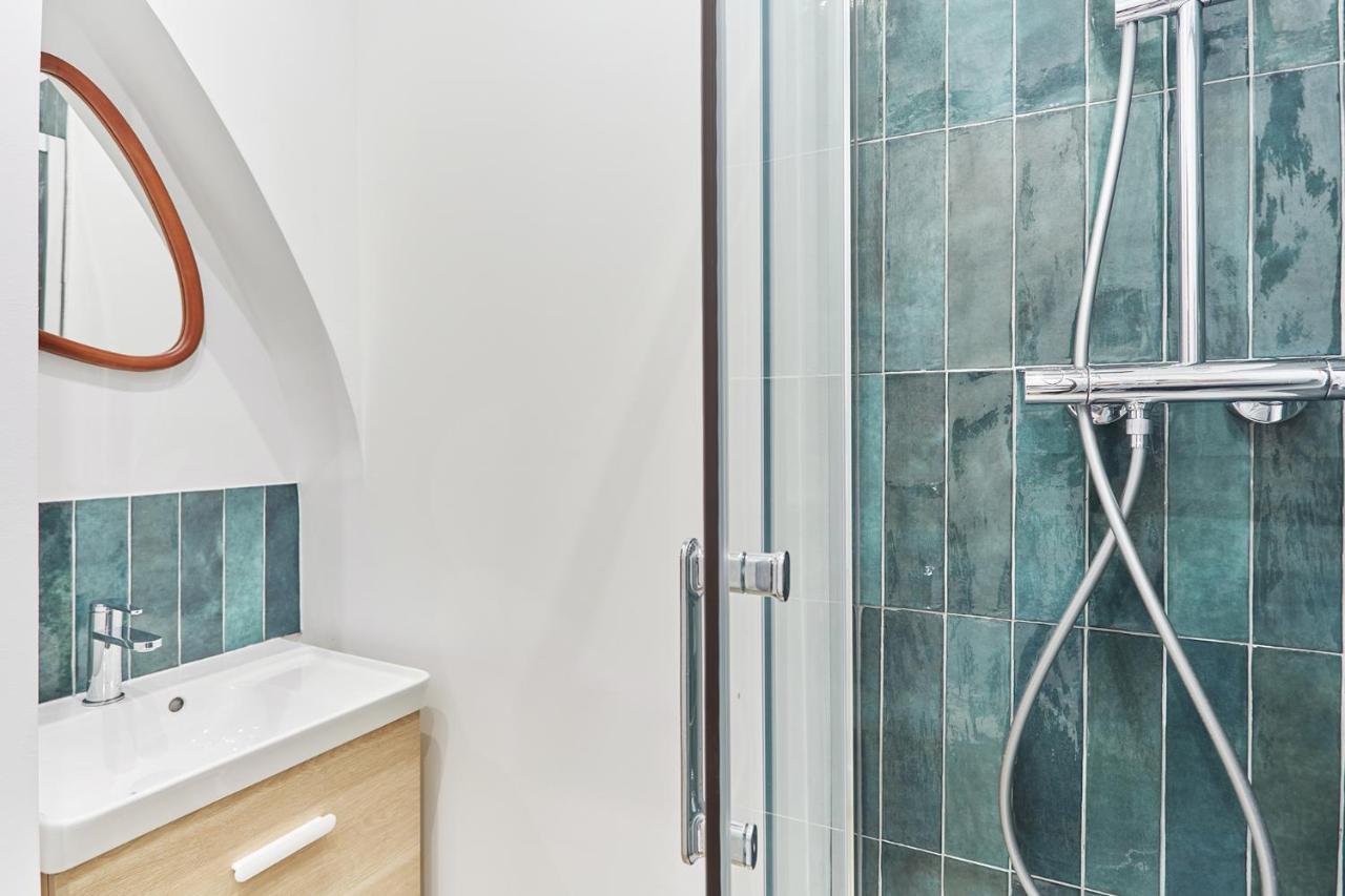 Rent A - Charon Apartamento