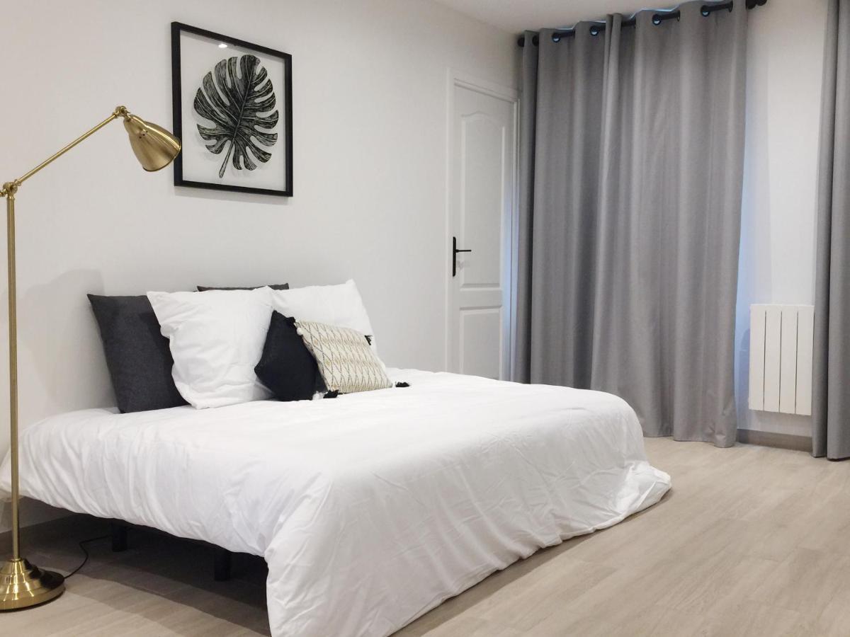 New In The Heart Of Le Marais Apartment