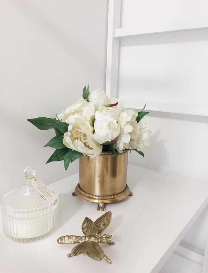 New In The Heart Of Le Marais Apartment *