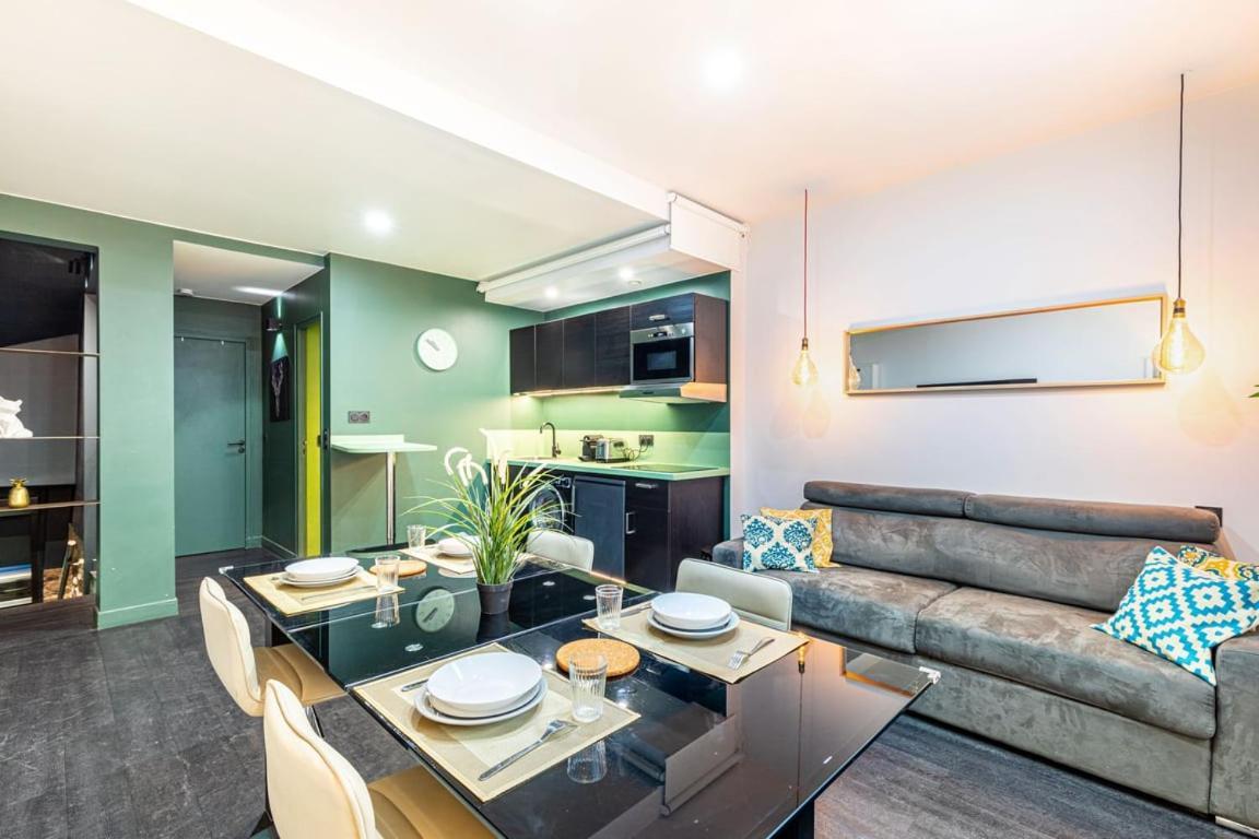 Guestready - Beautiful And Colourful Apt In The 19th Arrond Apartment *