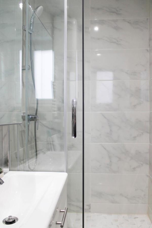 Apartamento New And Crossing Nest Near Parc De La *