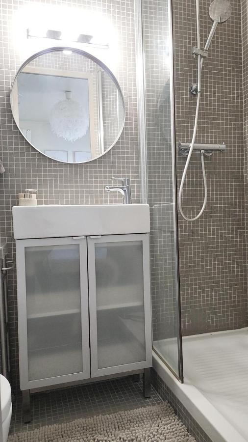 Appartement Cozy 16eme - Arc De Triomphe, Champs Elysees & Trocadero *