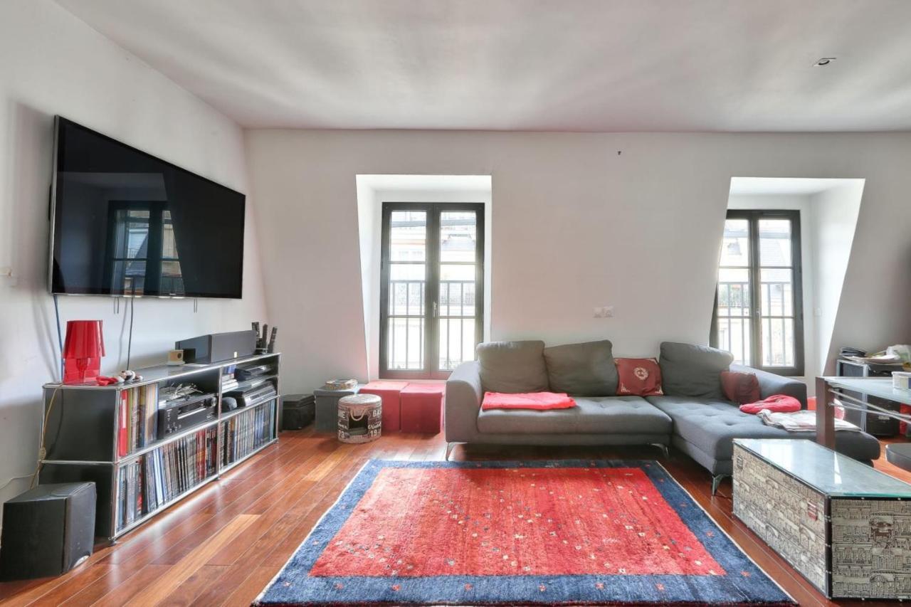 Spacious In The Heart Of The Batignolles District Apartamento Paris