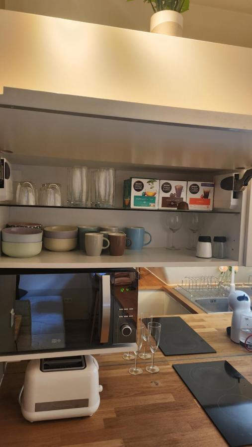Appartement Cozy 16eme - Arc De Triomphe, Champs Elysees & Trocadero