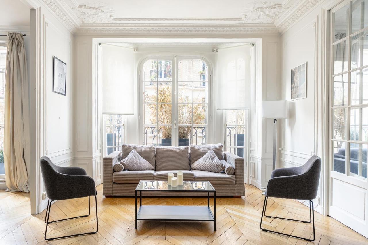 Luxury Living In Passy * Paris