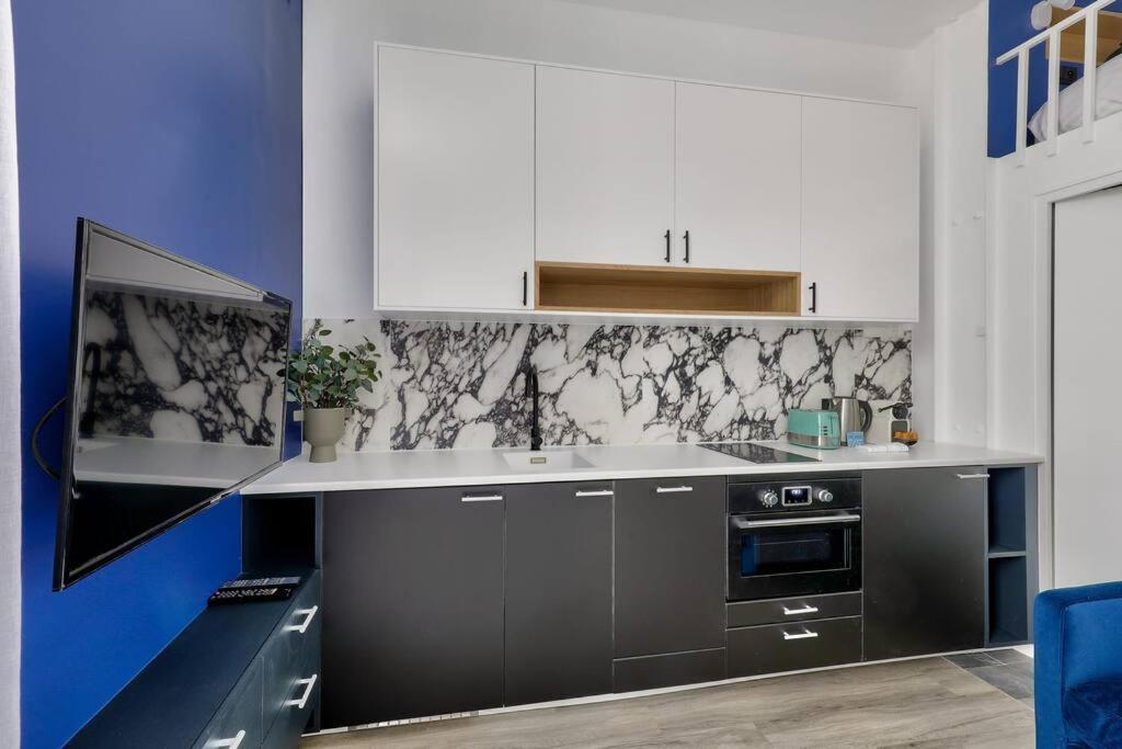 Apartment Design In Le Marais Paris