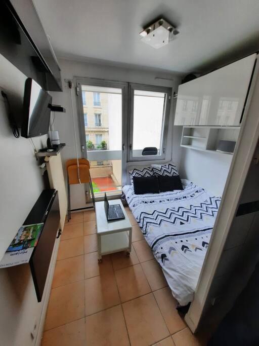 Apartment Studio 9m2 Tour Eiffel A Pied ! *